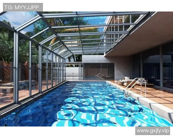 以游泳池为核心，打造理想休闲空间，畅享夏日清凉与运动乐趣