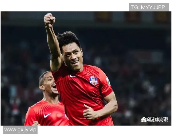 中超联赛激战正酣 各队备战新赛季目标明确 拼搏奋进争夺顶级荣耀